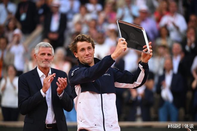 蒙特卡洛大师赛翻盘温网，鲁德统治全场