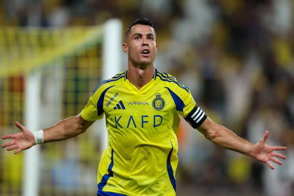 AC米兰逆转克罗地亚，C罗刷新纪录