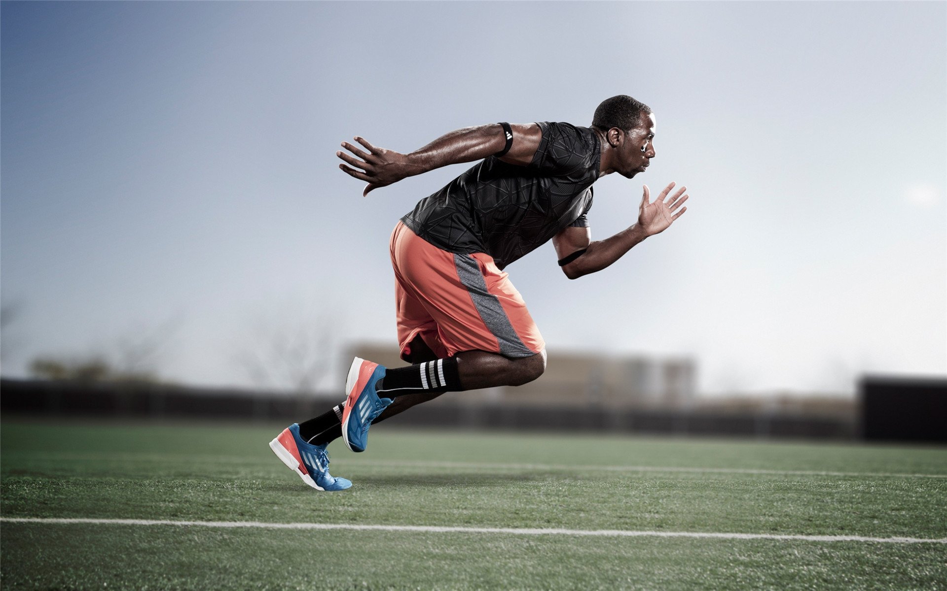 卡马文加爆发，非洲之子的灵魂，如何撕裂了威尔士的防线？