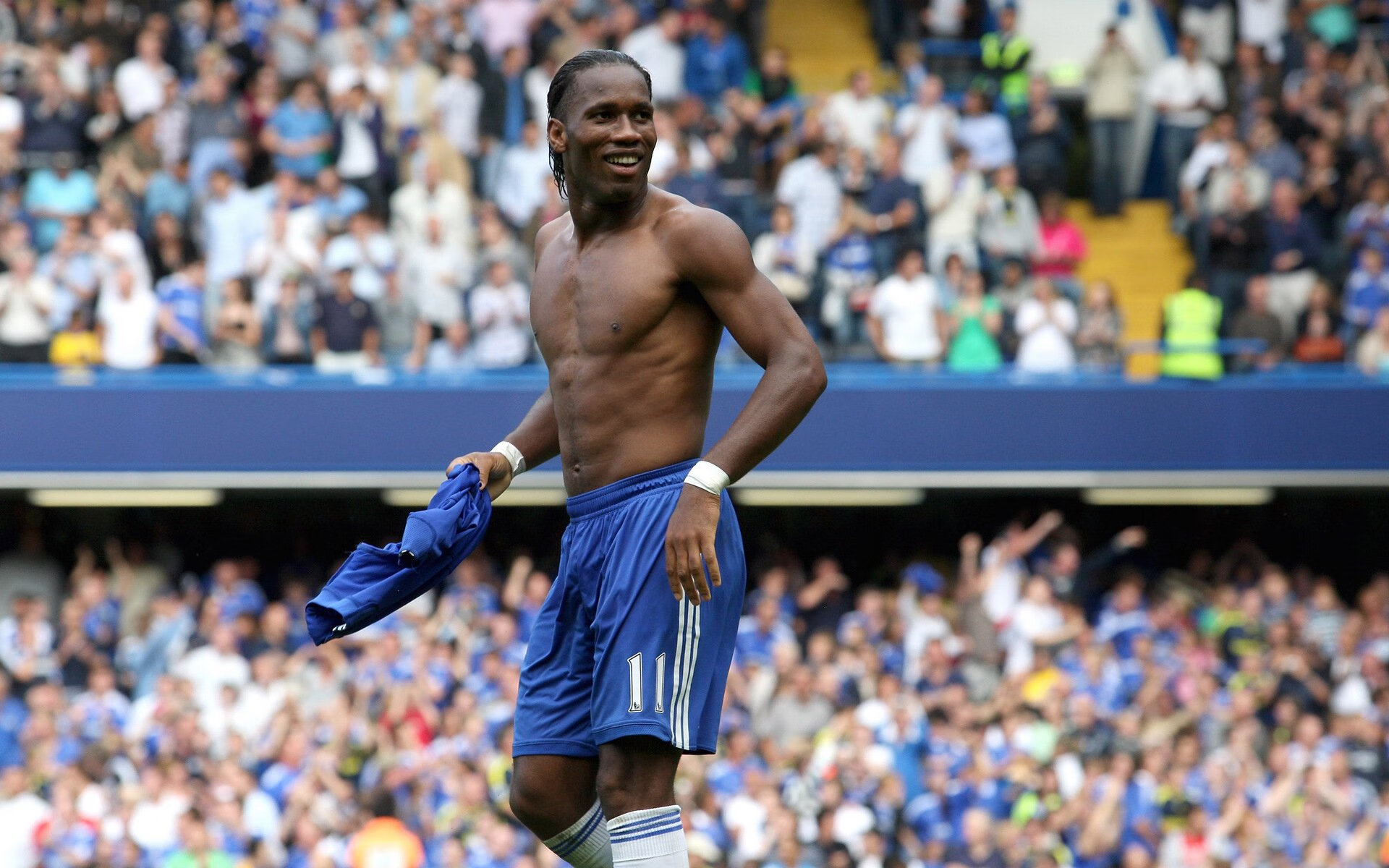 当勇士的终场哨响，遇见爱德华兹的黎明，跨越时空的竞技史诗